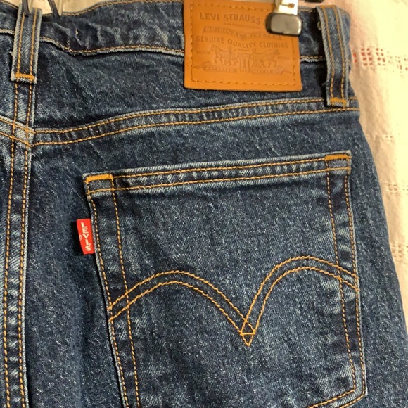 Wedgie Straight - Picture 5 of 9